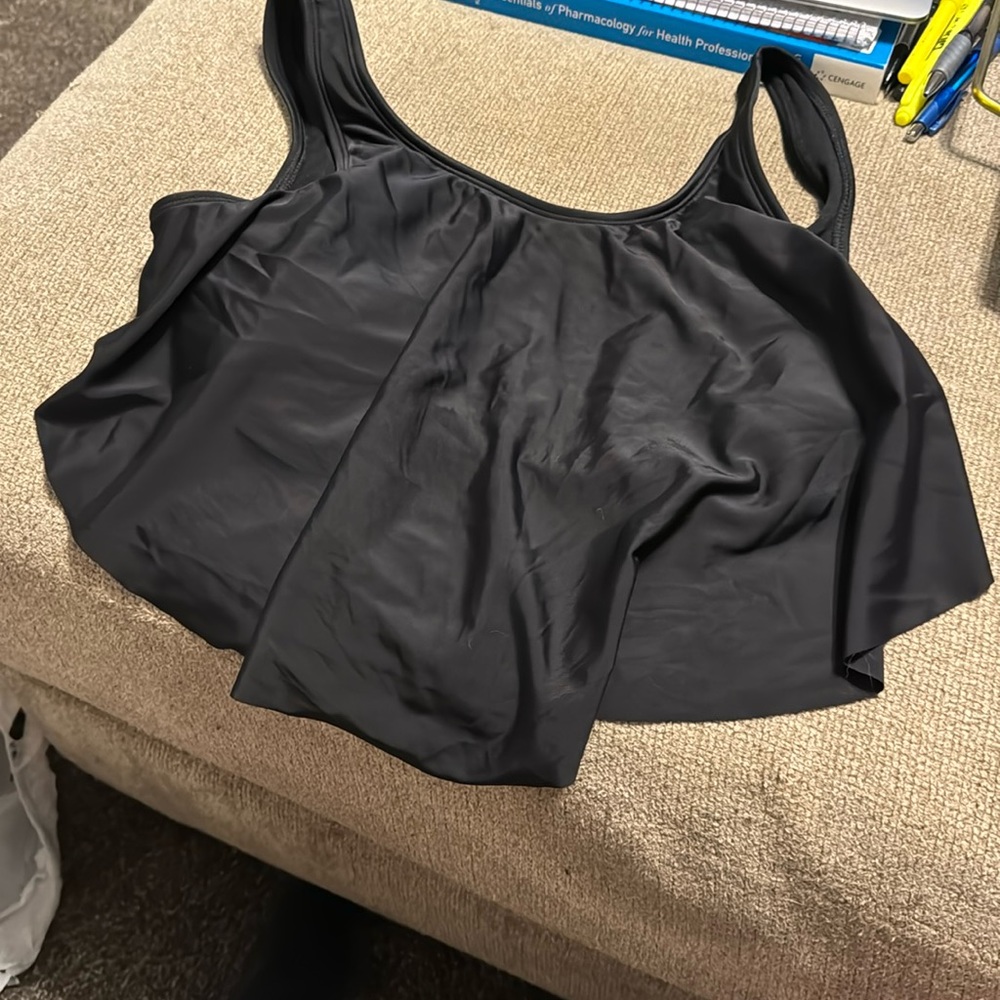 NoBO- swim top